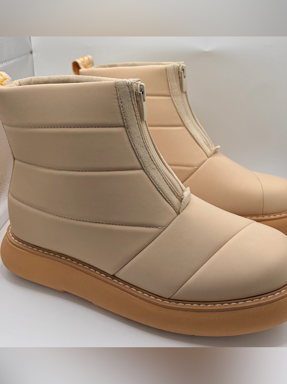 TOMS Alpargata Mallow Puffer Front-Zip Ankle Boots